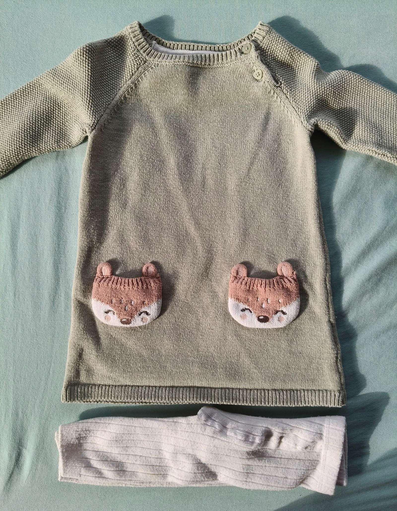 Ensemble Robe chaude fille C&A vert kaki tricot 74 cm avec legging blanc